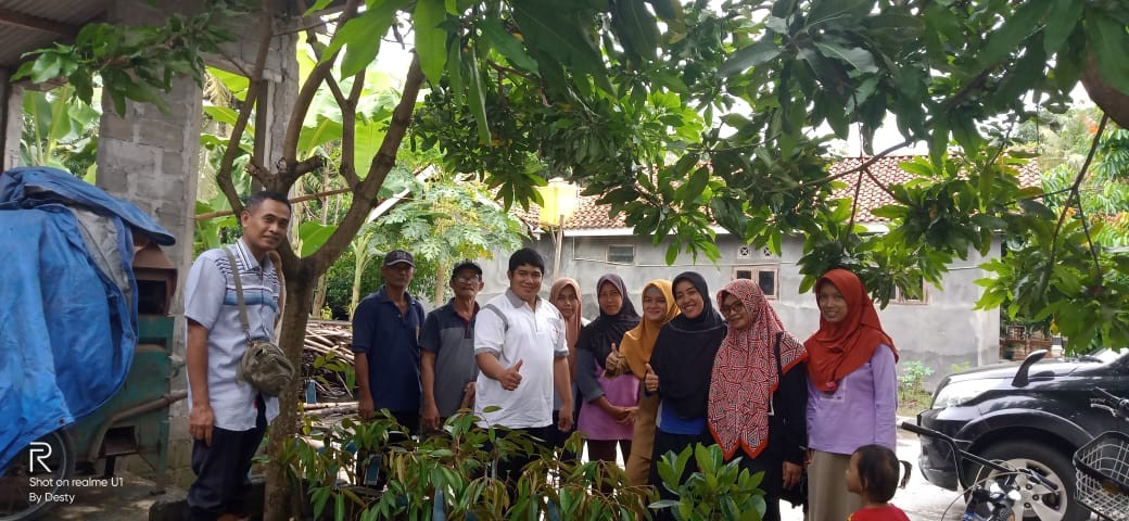 Gerakan Penanaman Bibit Durian Bersama MG 96 di KT Sri Lestari Desa Tunjungan Kec Ngombol
